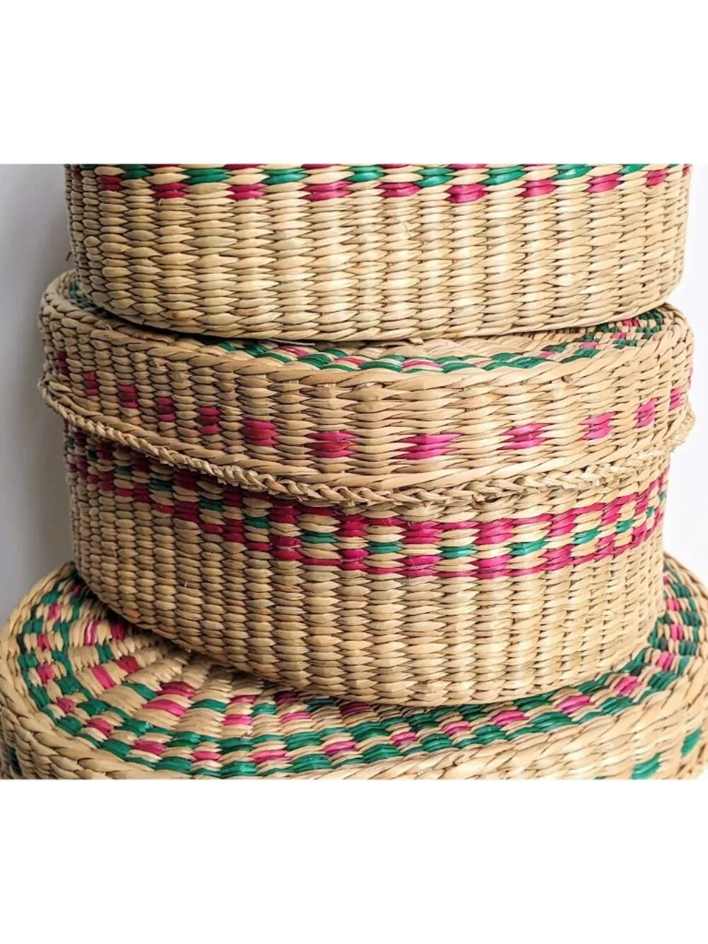 Vtg Sweet Grass Oval Nesting / Stacking Baskets Small Lidded Storage Boxes Set